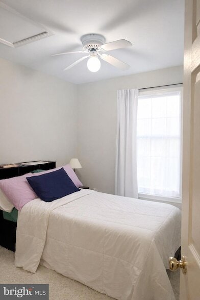 Building Photo - 44032 Aberdeen Terrace