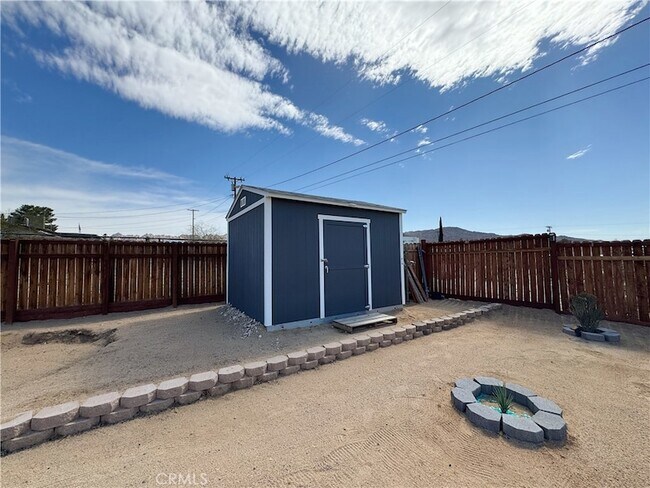Building Photo - 6848 Quail Spring Ave