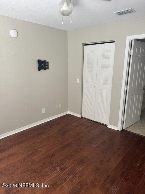 Building Photo - 13700 Richmond Park Dr N