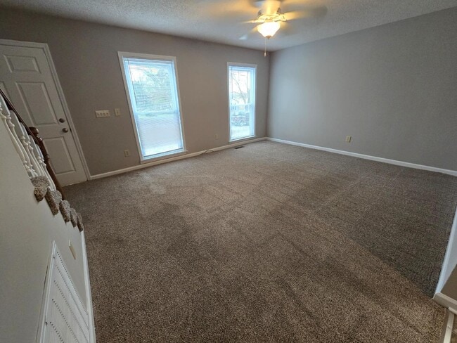 Building Photo - 224A Hunter Dr