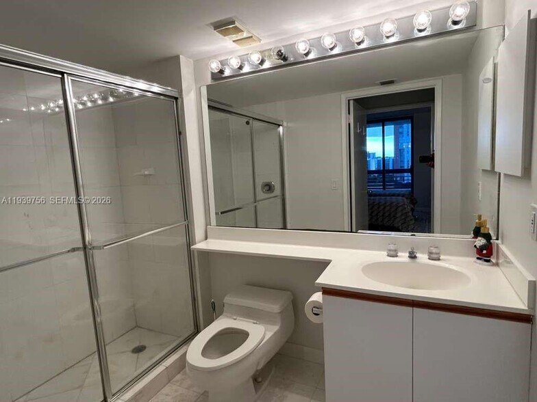 Building Photo - 3400 NE 192nd St