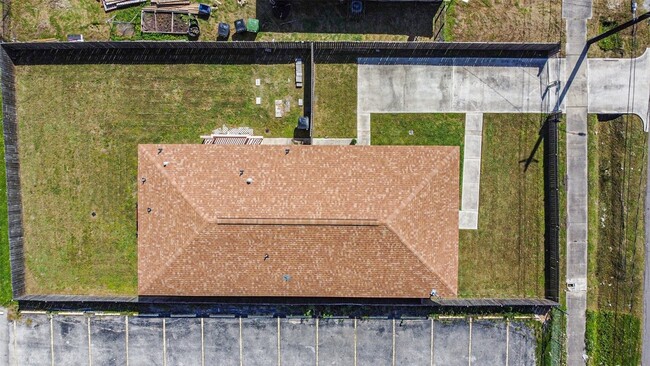 Building Photo - 4745 Wenda St