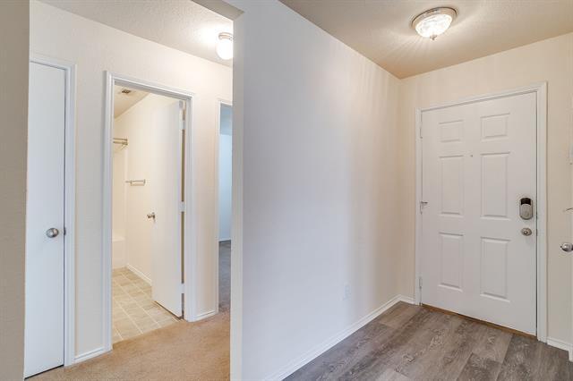 Building Photo - 2417 Buffalo Run