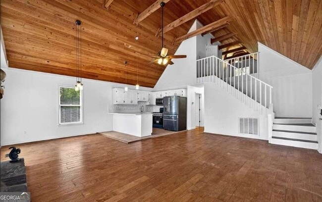 Building Photo - 720 Corbin Ave