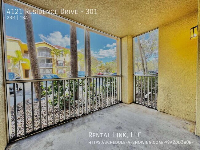 Building Photo - 4121 Residence Drive