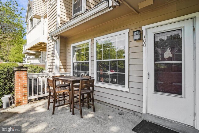 Building Photo - 5821 Inman Park Cir