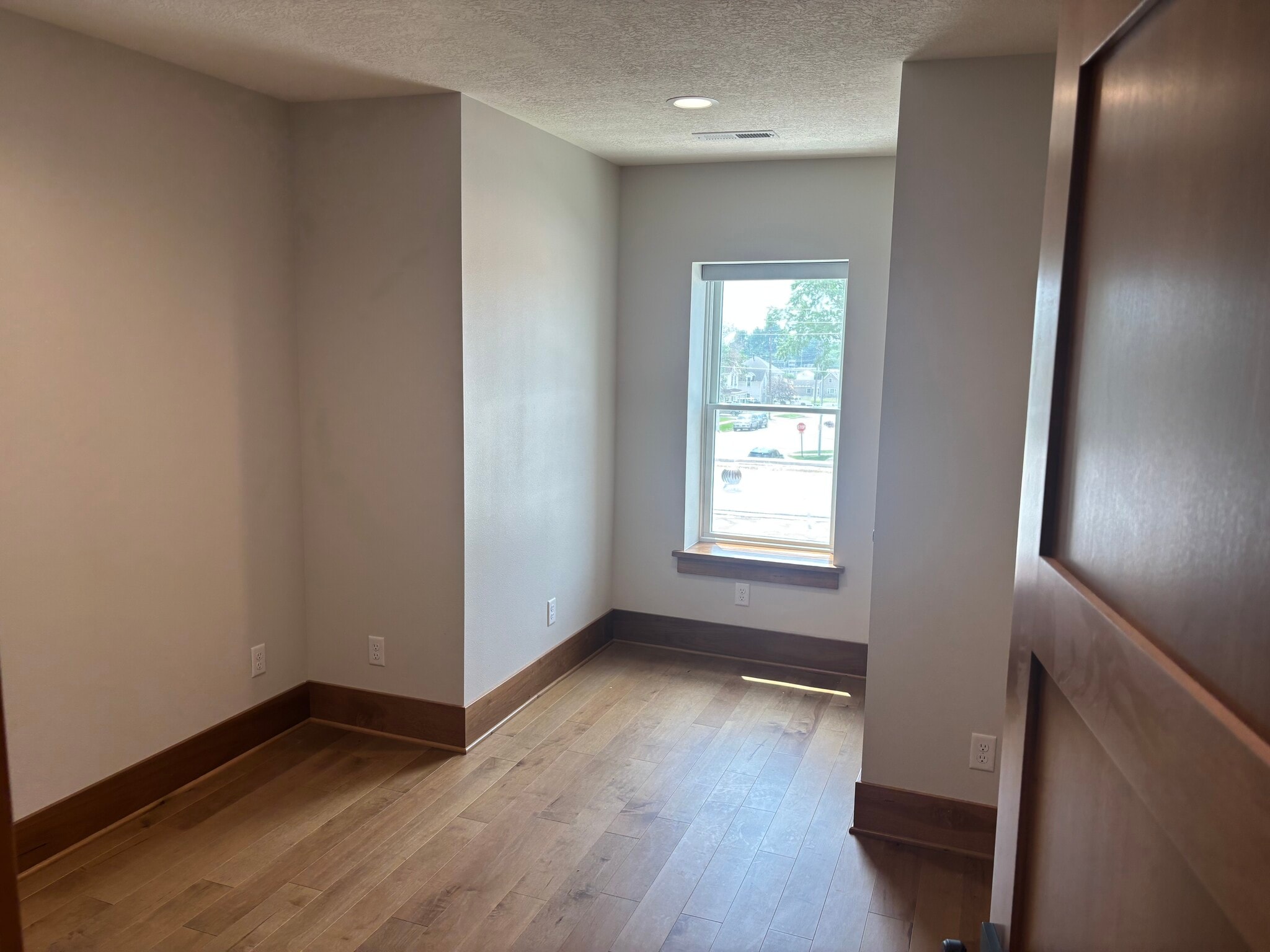Bedroom - 324 9th St