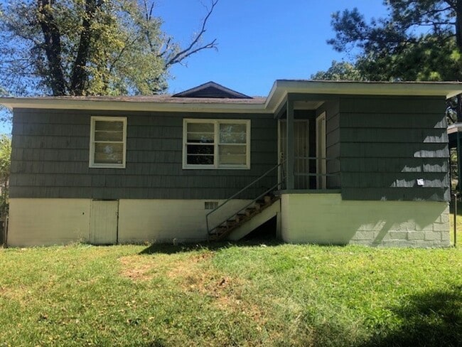 Building Photo - 6732 Frankfort Ave