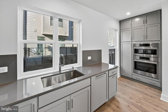 Building Photo - 5506 Topaz Ln