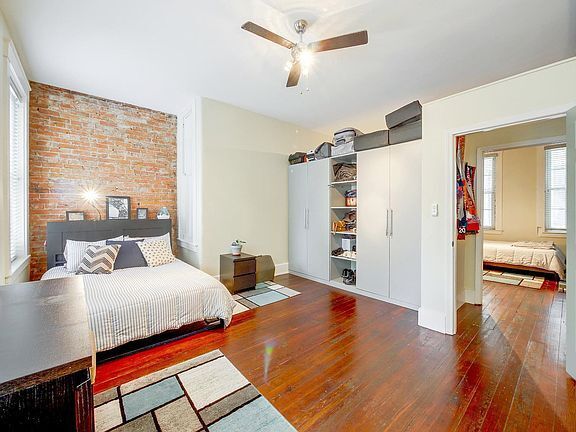 Building Photo - Condo in Italianate building in Over-the-R...