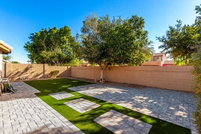 Building Photo - Beautiful Chandler Rental