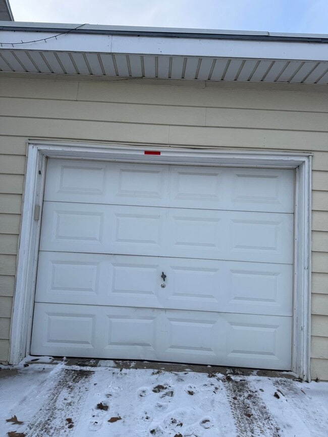 Building Photo - 1332 4th Ave N