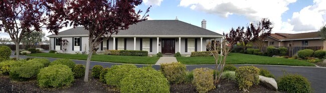 Building Photo - Gorgeous, Corner Lot with all the extras.