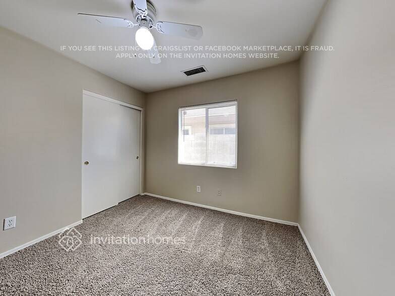 Building Photo - 5318 W Jessica Ln