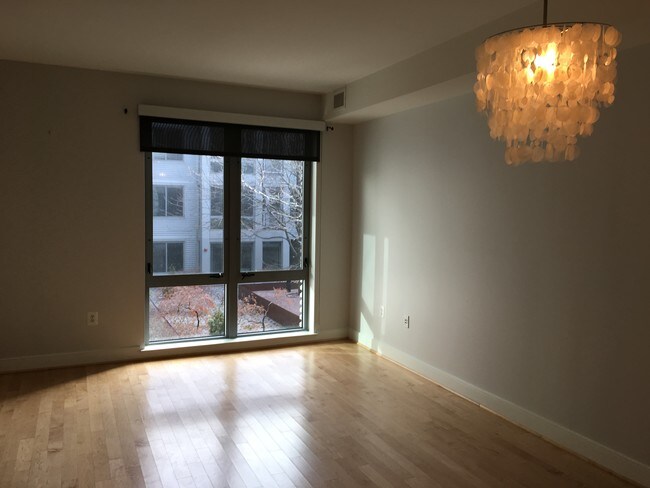 Building Photo - 4101 Albemarle St NW