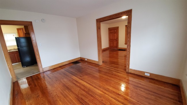 Building Photo - 303 Laforte Ave