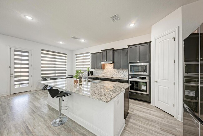 Building Photo - 101 Caponi Fish Ln