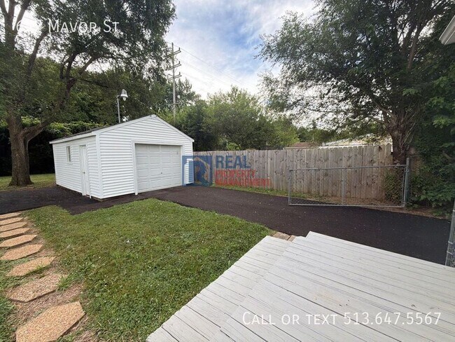 Building Photo - 632 Mavor St