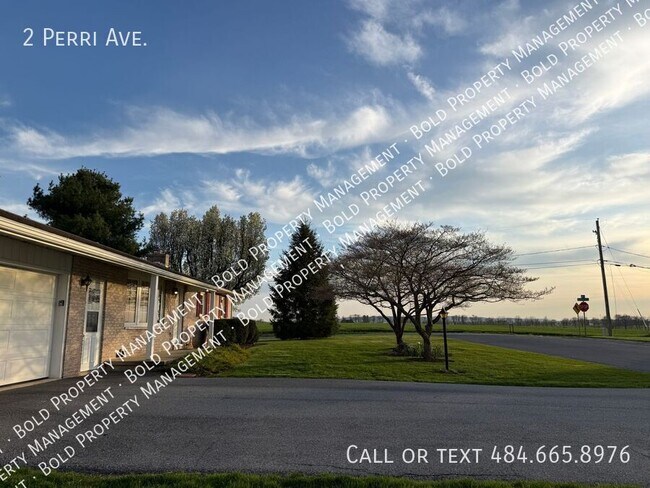 Building Photo - 2 Perri Ave