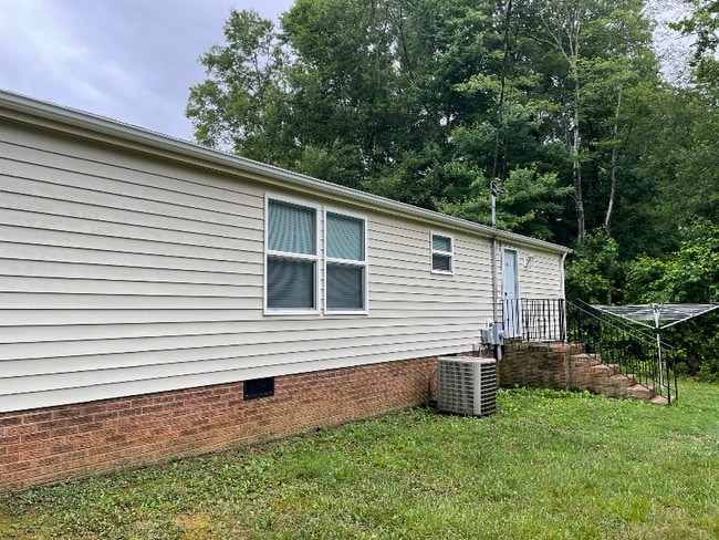 Building Photo - 5317 Waxhaw-Marvin Rd