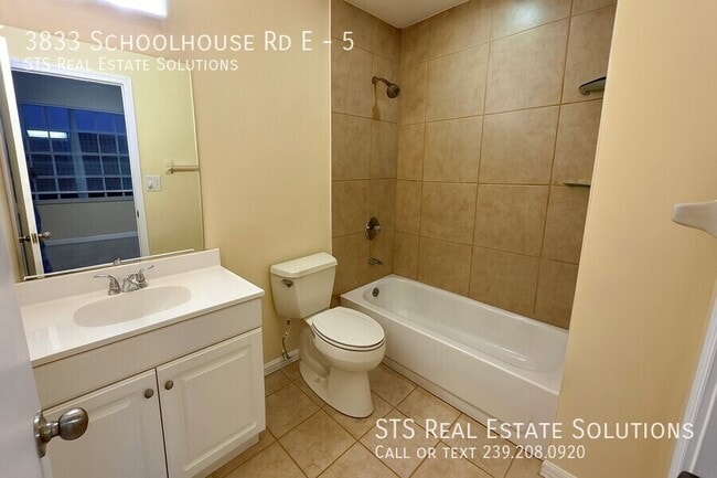 Building Photo - 3833 Schoolhouse Rd E