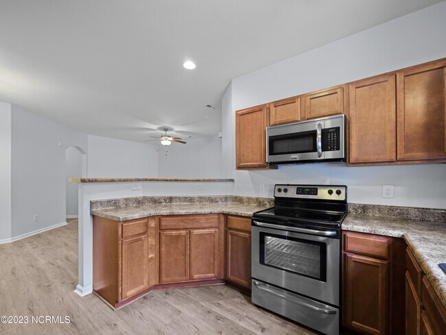 Building Photo - 246 Caldwell Loop