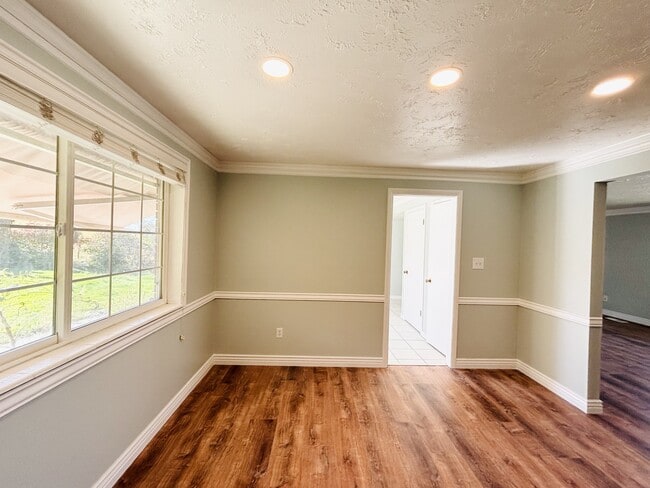 Building Photo - 786 San Simeon Way