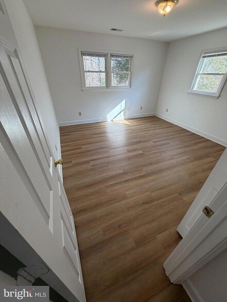 Building Photo - 15326 Tidewater Trail