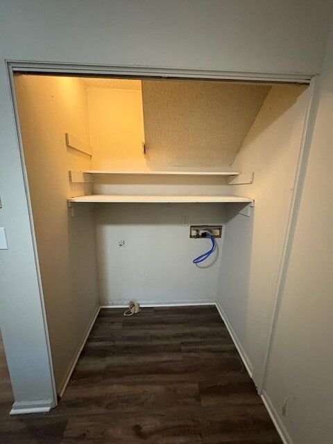 Building Photo - 126 Oakmont Dr