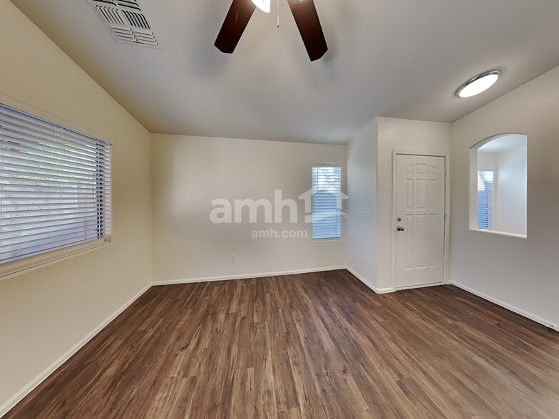 Building Photo - 16563 W Melvin St