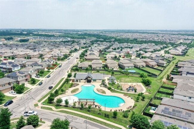 Building Photo - 3209 Ortman Dr