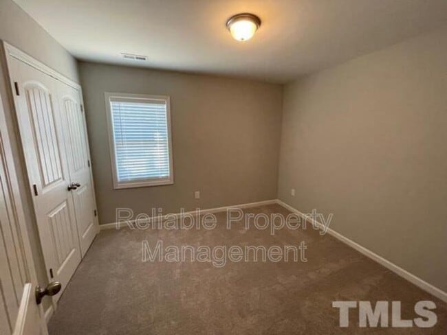 Building Photo - 23 Bluejack Ct