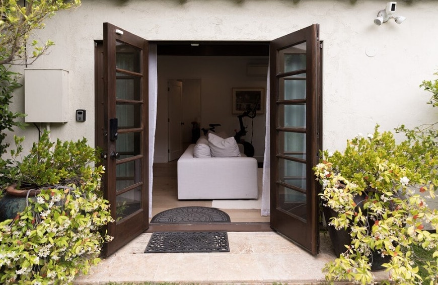 Primary Photo - 342 N Fuller Ave