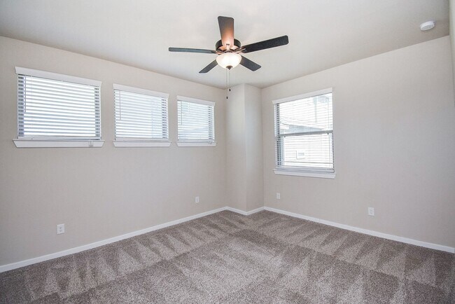 Building Photo - 7643 Green Bulrush Wy