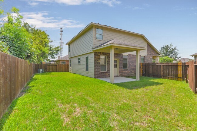 Building Photo - 25822 Zula Dr