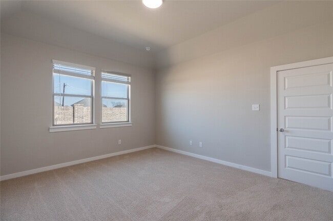 Building Photo - 712 Melody Hl Dr