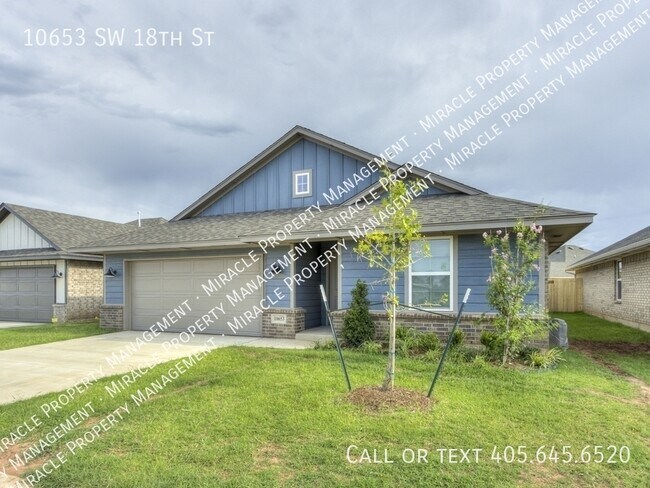 Building Photo - 10653 SW 18th St
