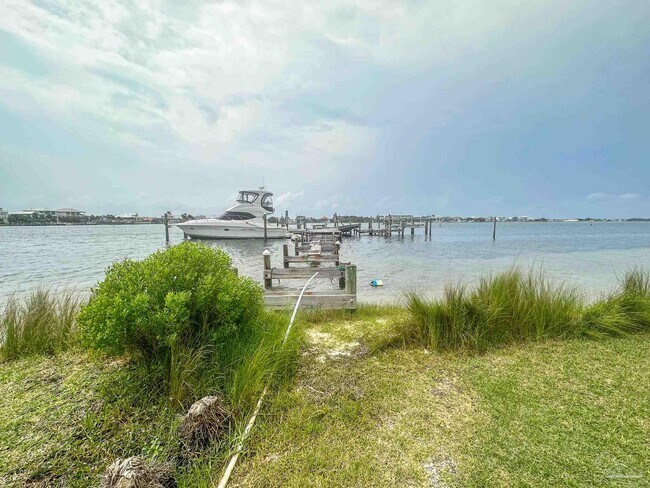 Building Photo - 344 Fort Pickens Rd