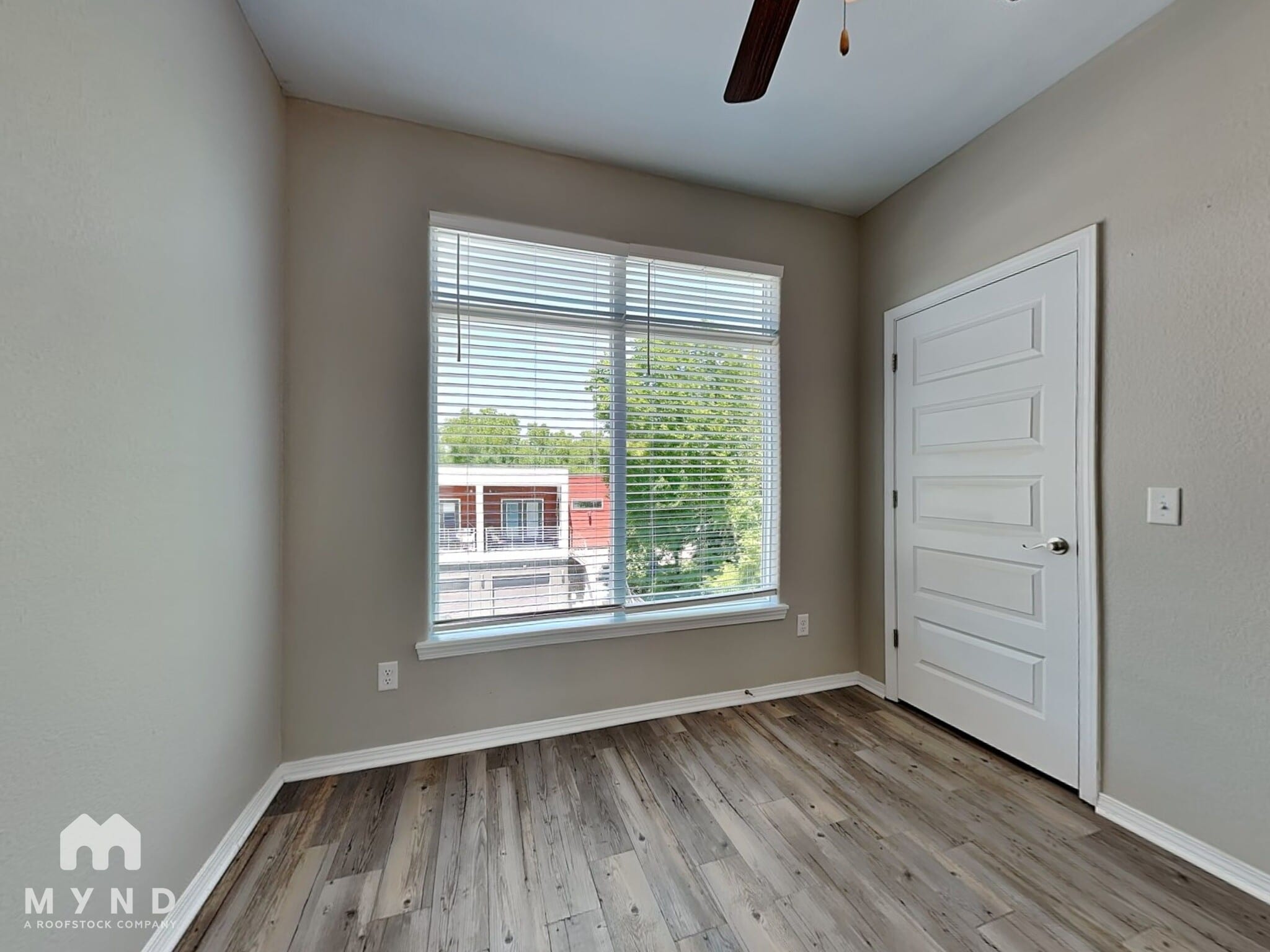 Building Photo - 1742 N Reno Dr