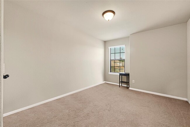 Building Photo - 13202 Chanel Dr