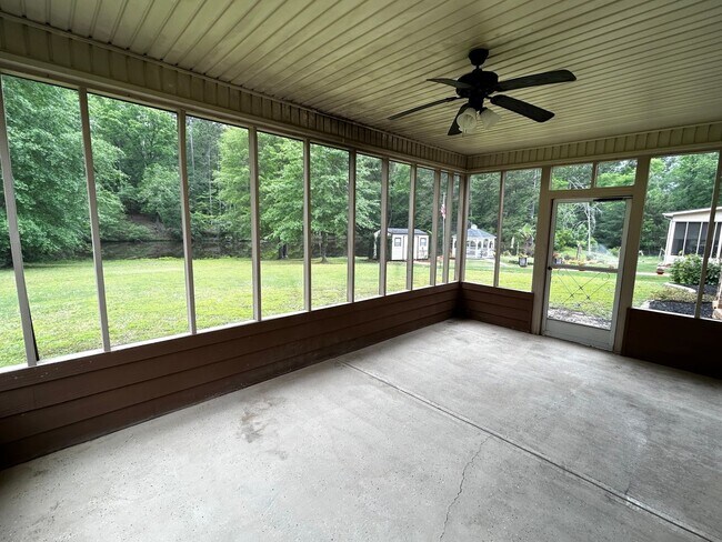 Building Photo - 1521 Baldwin Lakes Dr