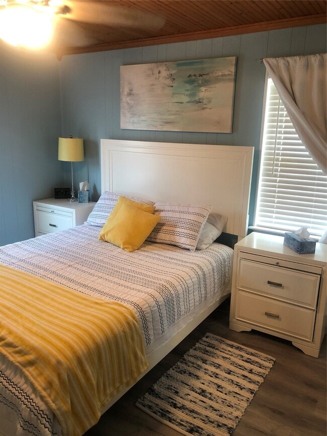 Building Photo - 4308 Spanish Main