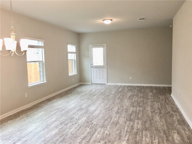 Building Photo - 2917 Bridekirk Dr