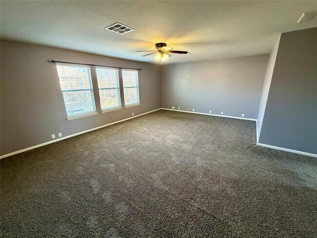 Building Photo - 500 Kingfisher Ln