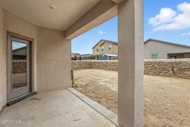 Building Photo - 12360 Desert Path Ct