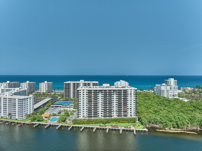 Building Photo - 3420 S Ocean Blvd