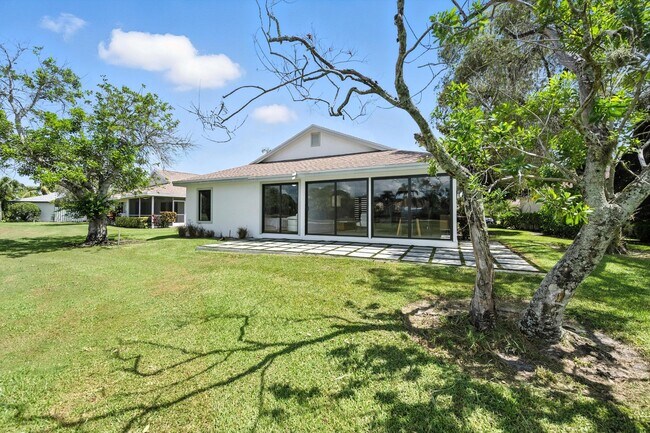 Building Photo - 6878 Touchstone Cir