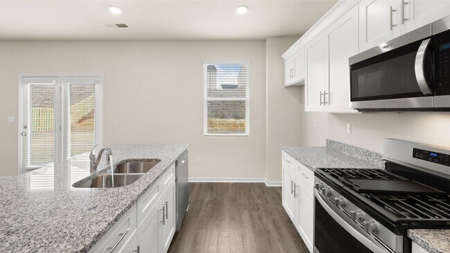 Building Photo - 4 Bedroom 2.5 Bath in Grovetown