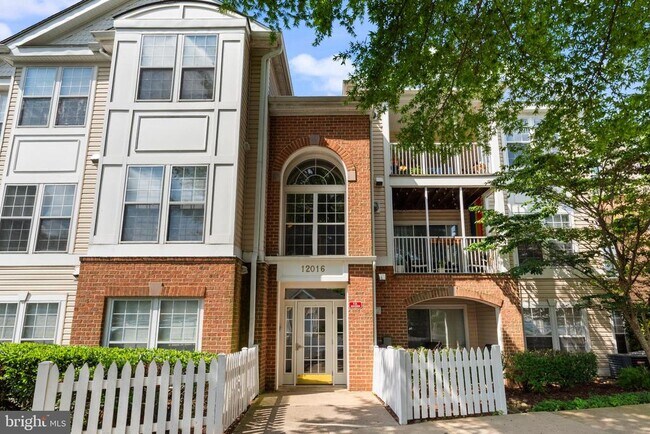 Building Photo - 12016 Amber Ridge Cir
