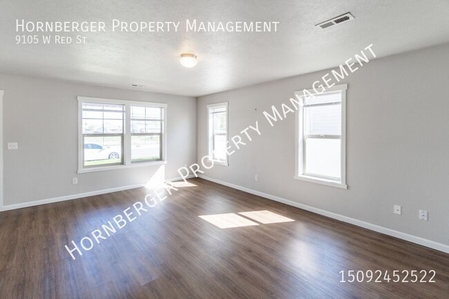Building Photo - 9105 W Red St